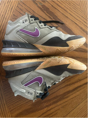 Nike LeBron 18 Low x ATMOS "Viotech" Size 8